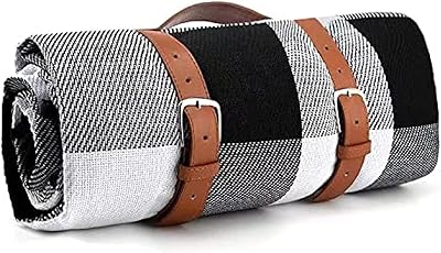 Couverture de pique-nique extérieure extra large, superbe tapis de plage double imperméable, résistant au sable, confortable pour le camping sur herbe (noir et blanc). Avec plus de 300 000 références de produits disponibles, DIAYTAR COTE D'IVOIRE est la référence incontournable pour les achats en ligne en Côte d'Ivoire. La boutique s'efforce de proposer constamment des promotions et des offres spéciales pour satisfaire les besoins de sa clientèle. L'équipe de service client est également très réactive pour aider les clients en cas de besoin.
