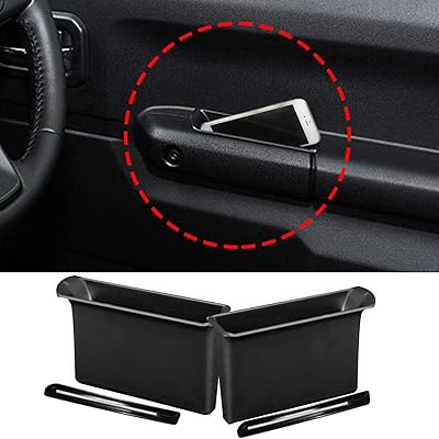 Boîte de rangement latérale de porte avant uctm avec poignée, accoudoir, poche et accoudoir compatible avec suzuki jimny jb64 jb74w 2019 2020 2021 2022 couleur noire. Avec plus de 300 000 références, DIAYTAR COTE D'IVOIRE propose l'une des plus grandes gammes de produits en ligne en Côte d'Ivoire. La boutique en ligne met en avant des marques internationales et locales de confiance, garantissant aux consommateurs une expérience d'achat riche et variée. De l'électronique à la mode, en passant par les produits alimentaires, tout est disponible sur DIAYTAR COTE D'IVOIRE.