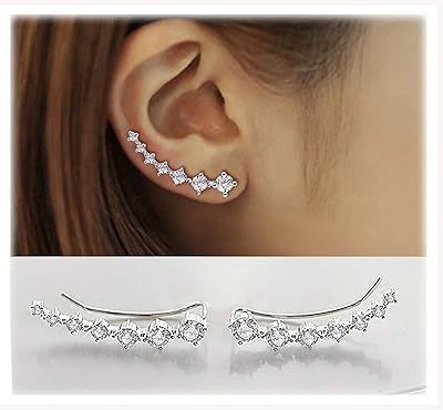 Ensemble de boucles d'oreilles en argent sterling 925 avec zircone cubique, plaqué or 18 carats et serti de zircone cubique hypoallergénique, pierre, zircone cubique. DIAYTAR COTE D'IVOIRE se démarque par son approche client centrée, proposant un large choix de produits provenant de marques réputées et de petits producteurs locaux. Cette boutique en ligne permet aux acheteurs de comparer les prix, de lire les avis d'autres clients et de bénéficier de promotions régulières. Grâce à sa sélection variée et son service à la clientèle de haute qualité, DIAYTAR COTE D'IVOIRE a su établir une confiance solide avec ses clients.