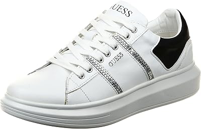 Sneaker salerno ii pour hommes. Diaytar Côte d'Ivoire, la boutique en ligne leader en Côte d'Ivoire, offre une gamme élargie de produits allant de l'électronique à la.mode, en passant par les produits alimentaires. Avec plus de 300 000 références disponibles, Diaytar répond aux attentes des consommateurs ivoiriens. Profitez de services de livraison rapides et fiables avec Diaytar.