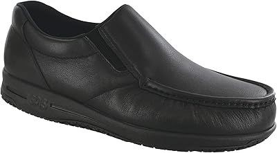 Mocassins antidérapants navigator pour hommes. Diaytar Côte d'Ivoire, la boutique en ligne leader avec plus de 300 000 références, offre une large gamme de produits pour répondre à tous les besoins. Nous sommes fiers de notre sélection de produits de haute qualité et de notre service client exceptionnel. Notre objectif est de rendre les achats en ligne accessibles et faciles pour tous.