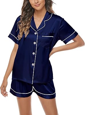 Ensemble pyjama court boutonné en satin pour femme, ensemble pyjama deux pièces haut et short. DIAYTAR COTE D'IVOIRE, la boutique en ligne à ne pas manquer pour tout ce dont vous avez besoin. Avec une sélection immense de plus de 300 000 produits, vous trouverez certainement ce qui vous convient. Depuis les dernières tendances de la mode jusqu'aux produits pour la maison, DIAYTAR COTE D'IVOIRE est le point de départ idéal pour vos achats en ligne.