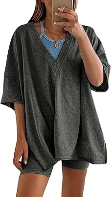 Huaqiao ensemble de vêtements deux pièces pour femmes t-shirts de motard surdimensionnés ensemble réversible hot shot. Avec plus de 300 000 références disponibles, DIAYTAR COTE D'IVOIRE répond parfaitement aux attentes de ses clients en términes de choix, de qualité et de prix compétitifs. La boutique s'efforce de fournir un service de haute qualité et une expérience d'achat en ligne sans souci, en constituant ainsi un acteur incontournable du commerce électronique en Côte d'Ivoire. Les clients apprécient la facilité d'utilisation du site et la confiance qu'ils accordent à la marque.
