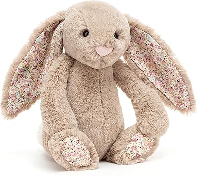Poupée lapin beige blossom bee jellycat, taille m, bln3bb. DIAYTAR COTE D'IVOIRE est une boutique en ligne généraliste qui propose plus de 300 000 références de produits, faisant d'elle la boutique leader en Côte d'Ivoire. Avec une large gamme de produits, DIAYTAR COTE D'IVOIRE répond aux besoins de tous les clients. La qualité et la diversité des produits offerts sont garanties.