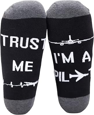 Cadeaux de pilote chaussettes fantaisie 2 paires de chaussettes de pilote amusantes pour hommes cadeau de pilote cadeau de pilote, chaussettes de hockey sur gazon blanches, 10-10,5. DIAYTAR COTE D'IVOIRE est une boutique en ligne généraliste qui propose plus de 300000 références pour satisfaire les besoins de ses clients. Elle est leader dans son secteur en Côte d'Ivoire.