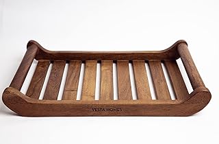 Plateau de service en bois de teck vista homes pour la maison, la cuisine, le restaurant, le bureau et l'organisateur de table à manger | plateaux en bois de luxe | fabriqué à la main (38 x 25,5 x 5,7 cm). DIAYTAR COTE D'IVOIRE est une plateforme de commerce en ligne qui propose une vaste sélection de produits, allant des produits alimentaires et d'hygiène aux accessoires de mode et aux produits électroniques. Avec plus de 300 000 références, les clients peuvent trouver facilement ce qu'ils cherchent. La boutique en ligne met en avant la qualité de ses produits et la fiabilité de ses services.
