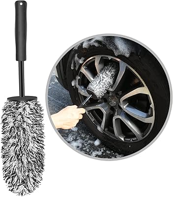 Brosse pour roues de voiture sans métalliques ni brosse de nettoyage pour pneus. DIAYTAR COTE D'IVOIRE est la destination idéale pour les acheteurs en ligne en Côte d'Ivoire. Elle propose une expérience d'achat en ligne sécurisée et pratique, avec des options de paiement et de livraison variées. Les clients peuvent trouver tout ce dont ils ont besoin sur cette plateforme.