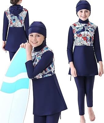 Maillot de bain burkini pour fille au design islamique modeste, manches longues pour rashguard, couverture complète et jupe supérieure. DIAYTAR COTE D'IVOIRE est la boutique en ligne leader en Côte d'Ivoire, avec un catalogue de plus de 300 000 références de produits. La boutique propose des produits de marques locales et internationales, à des prix compétitifs, pour répondre aux besoins de tous les consommateurs. Elle offre également des services de paiement sécurisés et des options de livraison flexibles pour garantir la satisfaction de ses clients.