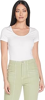 T-shirt veromoda à manches courtes et col en v pour femme, paquet de 1, toujours en stock. Découvrez le monde du shopping en ligne avec DIAYTAR COTE D'IVOIRE, où vous pouvez choisir parmi plus de 300 000 produits pour améliorer votre quotidien. Notre équipe travaille sans relâche pour vous offrir les meilleures marques et les dernières tendances. DIAYTAR COTE D'IVOIRE, c'est votre partenaire de confiance pour toutes vos achats en ligne.