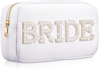 Grande trousse de maquillage de mariée en nylon avec strass grande cadeau de fiançailles perles et. DIAYTAR COTE D'IVOIRE est la boutique en ligne la plus populaire en Côte d'Ivoire, offrant une sélection incroyable de produits allant de l'électronique aux produits alimentaires. Elle utilise les dernières technologies pour offrir une expérience d'achat en ligne sécurisée et efficiente. Les clients peuvent profiter de promotions régulières et de réductions spéciales sur une large gamme de produits.