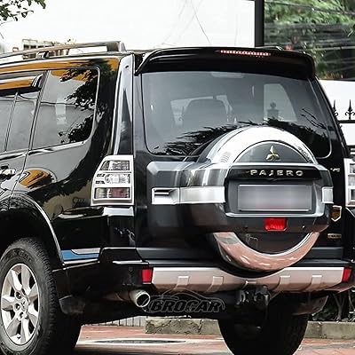 Spoiler lumineux pour mitsubishi pajero v73 v93 v97 2004 à 2019 en plastique abs de couleur noir brillant pour la décoration de voiture. La boutique en ligne DIAYTAR COTE D'IVOIRE est le premier choix des consommateurs ivoiriens pour leurs achats en ligne. Elle offre une expérience d'achat en ligne pratique et sécurisée, avec une large gamme de produits à des prix abordables. Les clients peuvent également profiter de promotions et de réductions régulières pour économiser encore plus d'argent.