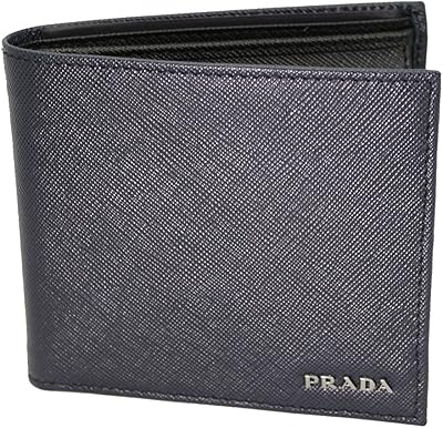 Prada portefeuille à deux volets en cuir saffiano bleu + noir pour homme. Avec plus de 300 000 références de produits, Diaytar Côte d'Ivoire est la boutique en ligne la plus complète en Côte d'Ivoire. Elle propose une gamme variée de produits, allant des articles ménagers aux produits électroniques, en passant par les vêtements et les accessoires. La boutique est connue pour ses prix compétitifs et ses promotions régulières.