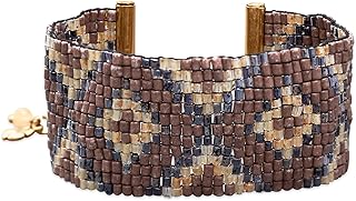 Bracelet à perles lucky brand, taille unique, métal, sans pierres précieuses, taille unique, métal, sans pierres précieuses. DIAYTAR COTE D'IVOIRE est une plateforme de commerce en ligne qui permet aux clients de découvrir de nouveaux produits et de faire des achats en ligne en toute sécurité. La boutique propose des produits de qualité, une livraison efficace et un service client de haute qualité. Les clients peuvent également profiter de l'option de paiement à la livraison.