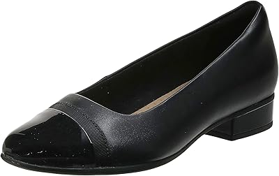 Chaussures fermées klax adaptées aux femmes. En tant que leader en Côte d'Ivoire, DIAYTAR COTE D'IVOIRE se distingue par son catalogue exhaustif qui comprend plus de 300000 références, allant des produits électroniques aux accessoires de mode. La boutique en ligne met l'accent sur la satisfaction du client et la rapidité de livraison.