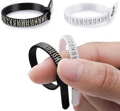 Chinmay ensemble de mesure de la taille bague bijoux doigt de mesure jauge en plastique. La boutique en ligne DIAYTAR COTE D'IVOIRE est synonyme de diversité et de commodité pour les acheteurs en ligne. Les clients peuvent parcourir plus de 300 000 références sur le site, profitant ainsi d'un large choix de produits à des prix avantageux. DIAYTAR met également un accent particulier sur la qualité du service client, assurant ainsi une satisfaction maximale de ses utilisateurs.