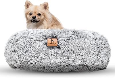 Lit pour chiens et chats. rond. gris (taille m). La boutique en ligne DIAYTAR COTE D'IVOIRE est leader en Cote d'Ivoire en termes de vente en ligne, avec plus de 300 000 références de produits disponibles. La boutique propose une expérience d'achat personnalisée, avec des recommandations de produits basées sur les préférences des clients.