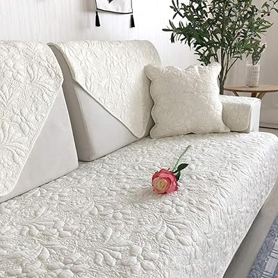 Housse de canapé matelassée, housse de canapé en coton, housse de canapé sectionnelle, antidérapante, confortable, protection de meubles, décoration d'intérieur g 90x160 cm (35x63 pouces). Avec une présence solide sur le marché ivoirien, DIAYTAR COTE D'IVOIRE se positionne comme une boutique en ligne fiable et innovante, offrant aux consommateurs locaux l'accès à une multitude de produits provenant de diverses marques et catégories. Elle met en avant la qualité de ses services et la satisfaction de ses clients comme priorités absolues.