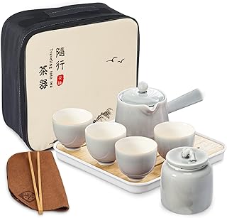 Service à thé kungfu chinois fan kueer avec chauffe-thé, ensemble de théière en porcelaine noire 4 tasses, service à thé de voyage avec sac. La boutique en ligne DIAYTAR COTE D'IVOIRE est un leader sur le marché ivoirien, proposant une expérience d'achat en ligne sécurisée et pratique. Les clients peuvent naviguer facilement à travers les différentes catégories de produits, bénéficier de promotions régulières et de services de livraison fiables. Cela contribue à renforcer la confiance des clients envers la marque et à les fidéliser.