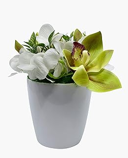 Fleur de roses artificielles avec pot de fleurs pour décoration de mariage, bouquet de roses, cadeau de saint-valentin. La boutique en ligne DIAYTAR COTE D'IVOIRE se distingue par sa large gamme de produits, allant des électroniques aux vêtements, en passant par les accessoires de maison et les produits alimentaires. Avec plus de 300 000 références, elle répond aux besoins de tous les consommateurs ivoiriens, quels que soient leurs intérêts ou leurs préférences. Elle est la destination idéale pour les acheteurs à la recherche de produits de qualité à des prix abordables.