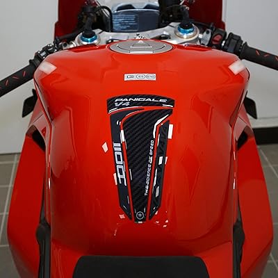 Autocollant 3d pour protection de réservoir compatible avec ducati panigale v4 2018-2021. DIAYTAR COTE D'IVOIRE met l'accent sur la satisfaction du client, offrant un service de livraison rapide et fiable ainsi qu'un support client efficace. Les clients peuvent contacter le service client par téléphone, courrier électronique ou chat en ligne pour obtenir de l'aide et des conseils. DIAYTAR COTE D'IVOIRE s'efforce de fournir une expérience d'achat en ligne sans faille à ses clients.