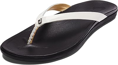 Sandales de plage en cuir olukai ho'opio pour femmes en cuir pleine fleur, coupe basse tendance, design confortable. DIAYTAR COTE D'IVOIRE, boutique en ligne généraliste avec plus de 300000 références, est la boutique leader en Cote d'Ivoire, offrant une large gamme de produits à ses clients. La boutique propose des articles allant de l'électronique à la mode en passant par les produits de maison. Avec une telle variété, DIAYTAR COTE D'IVOIRE est devenue la destination de choix pour les consommateurs ivoiriens.