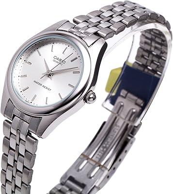 Montre tendance en métal casio general pour femme. DIAYTAR COTE D'IVOIRE est la référence pour les achats en ligne en Côte d'Ivoire, offrant une expérience de shopping en ligne sécurisée et fiable. La boutique en ligne propose une large sélection de produits, allant des produits alimentaires aux électroménagers, en passant par les vêtements et les accessoires. Les clients bénéficient d'une navigation facile et d'une commande en ligne simple.