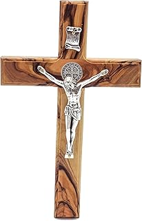 Croix catholique en bois d'olivier saint benoît faite à la main avec métal. Avec plus de 300000 références disponibles, DIAYTAR COTE D'IVOIRE propose aux consommateurs ivoiriens la possibilité de faire des achats pratiques et efficaces à distance. La boutique en ligne assure une expérience d'achat sécurisée et propose des options de paiement flexibles pour une commodité maximale. De plus, son équipe de support technique est toujours prête à aider les clients en cas de besoin.