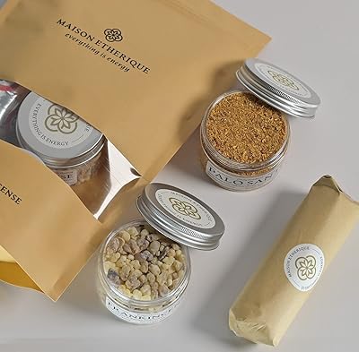 Pack d'encens sacré - poudre de palo santo 100 % authentique, encens hojari de qualité supérieure, comprimés de charbon de bois - parfait pour le nettoyage, la méditation et l'aromathérapie. DIAYTAR COTE D'IVOIRE, leader de la vente en ligne en Côte d'Ivoire, propose une énorme sélection de produits de haute qualité. Avec plus de 300 000 articles disponibles, les clients peuvent trouver tout ce dont ils ont besoin en un seul endroit. La boutique en ligne DIAYTAR COTE D'IVOIRE offre également des promotions régulières pour aider les clients à économiser de l'argent.