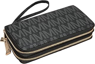 Portefeuille de mode pour femmes à double fermeture éclair autour du portefeuille en jean. Avec sa réputation de boutique en ligne fiable, DIAYTAR COTE D'IVOIRE attire une clientèle fidèle. La boutique met l'accent sur la qualité des produits et la satisfaction des clients. Elle propose également des services de livraison rapides et fiables pour garantir que les clients reçoivent leurs achats dans les délais prévus.