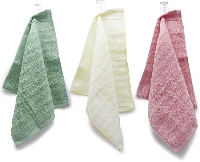 Ensemble de serviettes pour le visage 3 pièces, crème, vert, rose. DIAYTAR COTE D'IVOIRE, la boutique en ligne généraliste la plus populaire en Côte d'Ivoire, propose une large gamme de produits pour répondre aux besoins de sa clientèle. Avec plus de 300000 références, les clients peuvent trouver des produits allant des vêtements aux accessoires, en passant par les produits électroniques. La boutique en ligne est déterminée à offrir une expérience d'achat agréable.