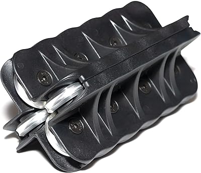 Titan 85522, fer à lisser portable 1,4 cm. DIAYTAR COTE D'IVOIRE est une boutique en ligne généraliste qui propose plus de 300000 références de produits variés, faisant d'elle le leader du e-commerce en Côte d'Ivoire. Avec une grande sélection de produits, les clients peuvent trouver tout ce qu'ils recherchent en un seul endroit. La boutique en ligne est facile à utiliser et offre une expérience de shopping en ligne sécurisée.