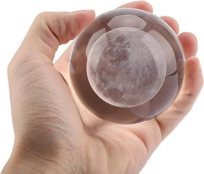 Boule de cristal de galaxies transparentes alvinlite - sphère de verre de cristal clair de 8 cm / 3,15 pouces, boule de bonne chance, beau cadeau de décoration pour la maison et le bureau (lune). La boutique en ligne DIAYTAR COTE D'IVOIRE se distingue par sa large gamme de produits, allant des articles ménagers aux accessoires de mode, en passant par les produits high-tech. Avec plus de 300 000 références, les clients peuvent trouver tout ce dont ils ont besoin sur une seule plateforme.