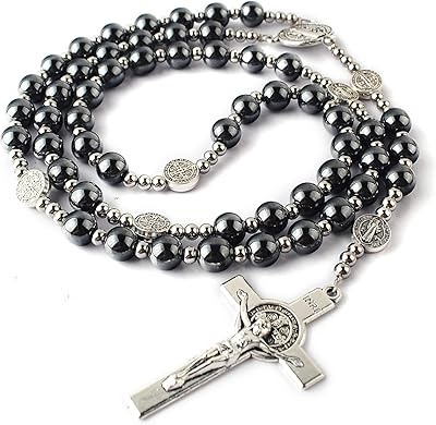 Chapelet en pierre de sang noire de 8 mm avec perles en acier inoxydable de 4 mm et pendentif en perles métalliques de saint benoît avec médaille et croix pour homme et femme, pierre de sang, croix. DIAYTAR COTE D'IVOIRE est une boutique en ligne généraliste qui propose plus de 300 000 références de produits. Elle est reconnue comme l'une des boutiques en ligne les plus importantes de Côte d'Ivoire, offrant une grande variété de produits pour répondre aux besoins de ses clients. Elle bénéficie d'une réputation solide pour sa qualité de service et sa fiabilité.