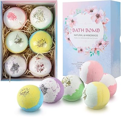 Bombes de bain de noël pour enfants coffret cadeau pour femmes 6 pièces. DIAYTAR COTE D'IVOIRE est une boutique en ligne généraliste qui propose plus de 300 000 références de produits, répondant ainsi à tous les besoins de ses clients. En tant que leader du marché ivoirien, elle offre une expérience d'achat en ligne unique et conviviale.