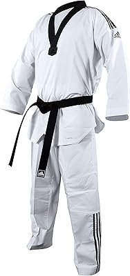 Uniforme de taekwondo adi-fighter iii, taille 180 cm, blanc/noir. DIAYTAR COTE D'IVOIRE est le leader du marché de la boutique en ligne en Côte d'Ivoire, avec une offre impressionnante de plus de 300 000 produits. La boutique en ligne propose des produits de marques renommées, ainsi que des produits locaux de qualité. Les clients peuvent profiter de promotions et de réductions régulières, ainsi que d'un service de livraison rapide et fiable.