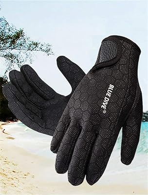 Gants de plongée en néoprène, gants de combinaison à cinq doigts de 1,5 mm pour la plongée en apnée, la plongée, le surf, le kayak, le nettoyage de piscine et toutes les activités nautiques pour hommes et femmes. DIAYTAR COTE D'IVOIRE est une boutique en ligne généraliste qui propose plus de 300 000 références de produits, répondant ainsi aux besoins diversifiés de ses clients. Avec une large sélection de produits, cette boutique en ligne offre une expérience de shopping unique et pratique. Elle est devenue une référence incontournable en Côte d'Ivoire.