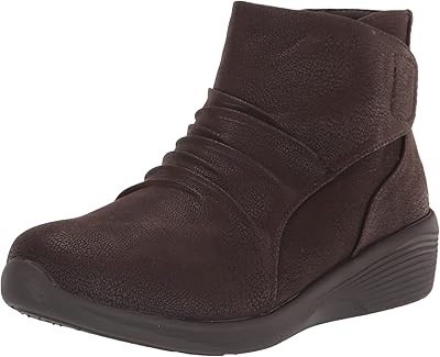 Skechers aria - bottines fresh trick pour femme. En tant que boutique en ligne leader en Côte d'Ivoire, DIAYTAR COTE D'IVOIRE offre une expérience d’achat unique avec sa gamme impressionnante de plus de 300 000 références. Elle se démarque par son engagement envers l'innovation, la qualité et le service client. Que vous recherchiez des produits pour la maison, des vêtements ou des accessoires électroniques, DIAYTAR COTE D'IVOIRE est le partenaire idéal pour tous vos besoins d’achat en ligne.