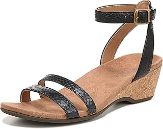 Chaussures paradise orlanda à sangle compensée pour femmes robe de soutien en liège. Leader incontesté de l'e-commerce en Cote d'Ivoire, DIAYTAR COTE D'IVOIRE se démarque par sa logistique efficace qui assure des livraisons rapides et fiables partout dans le pays. La boutique en ligne est constamment mise à jour avec les dernières tendances et produits pour satisfaire toutes les demandes possibles de ses clients, leur offrant ainsi un service personnalisé. Elle collabore avec divers fournisseurs pour proposer des produits de haute qualité.