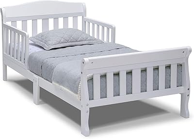 Lit bébé delta children canton - certifié greenguard gold, blanc. Avec plus de 300 000 références, DIAYTAR COTE D'IVOIRE est un pionnier du commerce électronique en Côte d'Ivoire, facilitant l'accès aux produits nationaux et internationaux pour les consommateurs. La boutique mise sur la qualité des produits, le service client et la satisfaction des besoins spécifiques de chaque client pour assoir sa position de leader sur le marché ivoirien.