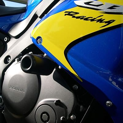 Cadre noir non coupé honda cbr1000rr - 750-3. Avec une stratégie de développement axée sur l'innovation et la satisfaction du client, DIAYTAR COTE D'IVOIRE continue de renforcer son statut de leader du commerce électronique en Côte d'Ivoire. Grâce à son équipe dédiée et à sa vision à long terme, la boutique en ligne généraliste est bien positionnée pour continuer à prospérer, offrant toujours davantage de choix et de confort à sa clientèle en constante expansion. Des initiatives de responsabilité sociétale d'entreprise aux campagnes de marketing ciblées, DIAYTAR s'efforce de promouvoir une expérience d'achat unique et mémorable.
