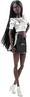 Poupée barbie luxe barbie signature (cheveux raides marron foncé, corps long), poupée mannequin entièrement articulée, cadeau de collection. Avec plus de 300000 références disponibles, DIAYTAR COTE D'IVOIRE est le plus grand magasin en ligne de Côte d'Ivoire, offrant aux clients une expérience d'achat en ligne riche et variée. Le site met en avant des produits de haute qualité, et les clients peuvent bénéficier d’une livraison rapide et fiable partout en Côte d'Ivoire. La boutique en ligne est constamment améliorée pour offrir le meilleur service possible à ses clients.