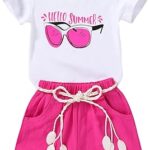 Un ensemble de vêtements pour petites filles composé d'un t-shirt pastèque + d'un