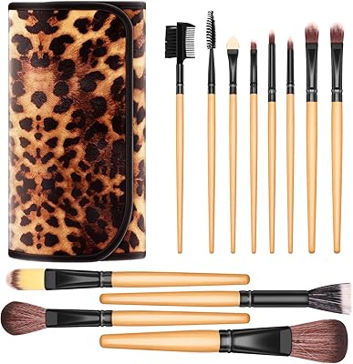 Un luxueux ensemble de pinceaux de maquillage de 24 pièces pour mélanger fond de teint, correcteur, fard à paupières et fard à joues avec une trousse de maquillage de voyage (12 pièces). DIAYTAR COTE D'IVOIRE est une boutique en ligne généraliste qui propose plus de 300 000 références de produits. Elle est devenue la boutique leader en Côte d'Ivoire en offrant une large gamme de produits à des prix compétitifs. Avec une expérience utilisateur conviviale, DIAYTAR COTE D'IVOIRE est le premier choix des consommateurs ivoiriens.