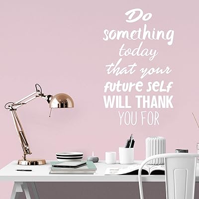 Autocollant mural avec citation de motivation - faites quelque chose aujourd'hui pour lequel votre futur vous vous remerciera - 23" x 14" décoration murale de motivation pour chambre à coucher - autocollants avec citation positive pour bureau d'affaires (blanc). Découvrez DIAYTAR COTE D'IVOIRE, la boutique en ligne généraliste numéro un en Côte d'Ivoire avec plus de 300 000 références. Vous trouverez tout ce dont vous avez besoin, de l'électronique aux produits alimentaires, en passant par la mode et les accessoires. DIAYTAR COTE D'IVOIRE est votre destination pour des achats pratiques et abordables.