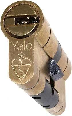 Cylindre européen yale supérieur 50 50 en laiton avec 3 clés anti. DIAYTAR COTE D'IVOIRE est la boutique en ligne la plus populaire en Côte d'Ivoire, proposant une large sélection de produits de marques réputées. La boutique est connue pour ses prix compétitifs, ses promotions régulières et ses services de livraison rapides. Les clients peuvent également profiter d'un service client dédié pour résoudre toutes leurs questions ou problèmes liés à leurs achats en ligne.