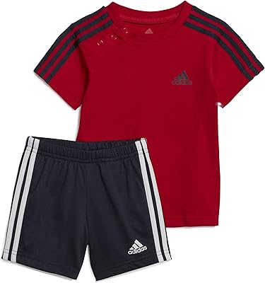 Survêtement de sport unisexe pour enfant essentials. Diaytar Côte d'Ivoire, leader du commerce en ligne en Côte d'Ivoire, propose plus de 300 000 références pour répondre à tous vos besoins. Avec une large gamme de produits, vous trouverez tout ce dont vous avez besoin sur notre plateforme en ligne. Nous sommes fiers de notre engagement envers la qualité et la satisfaction de nos clients.
