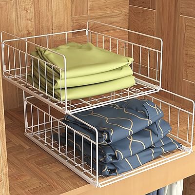 Okoz® organisateur de bacs de rangement empilables pour placard, organisateur de rangement pour armoire portable, extractible comme un tiroir, adapté à la maison, à la chambre à coucher et à la cuisine (2 couches). DIAYTAR COTE D'IVOIRE est une boutique en ligne généraliste qui propose plus de 300 000 références de produits. Elle est devenue la boutique leader en Côte d'Ivoire grâce à sa large gamme de produits et à ses prix compétitifs. Elle offre une expérience de shopping en ligne pratique et sécurisée.