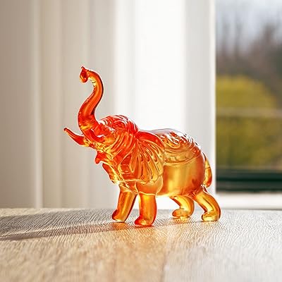 Figurine d'éléphant thaïlandais en cristal h&d avec boîte haute à collectionner pour pièce maîtresse de table de bureau à domicile. La boutique en ligne DIAYTAR COTE D'IVOIRE séduit les consommateurs par son immense choix de produits et son engagement à offrir le meilleur service client. Elle garantit une livraison rapide et fiable, répondant ainsi aux attentes des clients. DIAYTAR COTE D'IVOIRE collabore avec les meilleurs fournisseurs pour proposer des produits authentiques et de haute qualité.