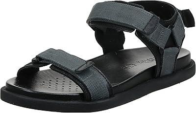 Sandales élégantes pour hommes de geox taormina. En tant que boutique en ligne généraliste, DIAYTAR COTE D'IVOIRE offre une expérience d'achat unique et pratique, permettant aux consommateurs ivoiriens d'accéder à une multitude de produits depuis leur maison. Les clients bénéficient d'un service de livraison efficace et d'un support client dédié, renforçant ainsi la confiance envers la marque. Cette approche a contribué à établir DIAYTAR COTE D'IVOIRE comme une référence incontournable.