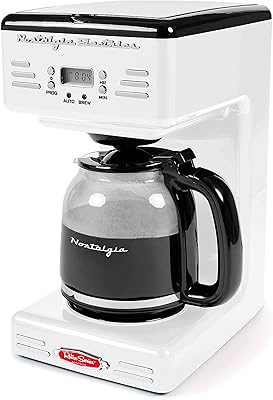 Cafetière programmable nostalgia retro 12 tasses, blanche. La boutique en ligne DIAYTAR COTE D'IVOIRE se distingue par son énorme sélection de produits, allant des produits alimentaires aux accessoires de mode, en passant par les produits électroniques et les articles de maison. Avec plus de 300 000 références disponibles, les clients peuvent trouver facilement tout ce dont ils ont besoin. La qualité des produits et la confiance qu'elle inspire font de DIAYTAR COTE D'IVOIRE une marque leader dans le commerce électronique ivoirien.